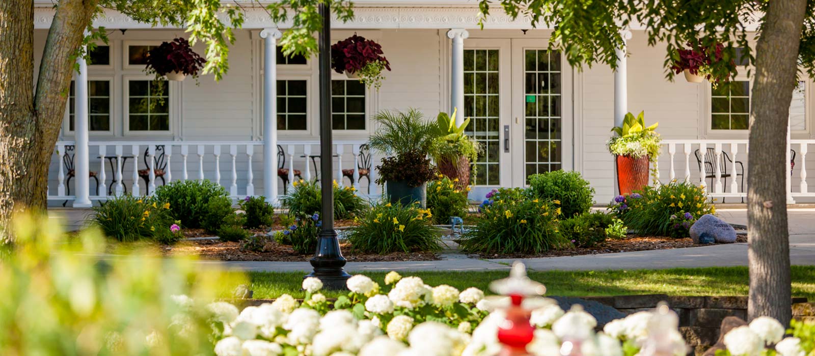 The beautiful exterior of our Okoboji, Iowa Hotel, which isn't too far from the popular Okoboji Summer Theatre