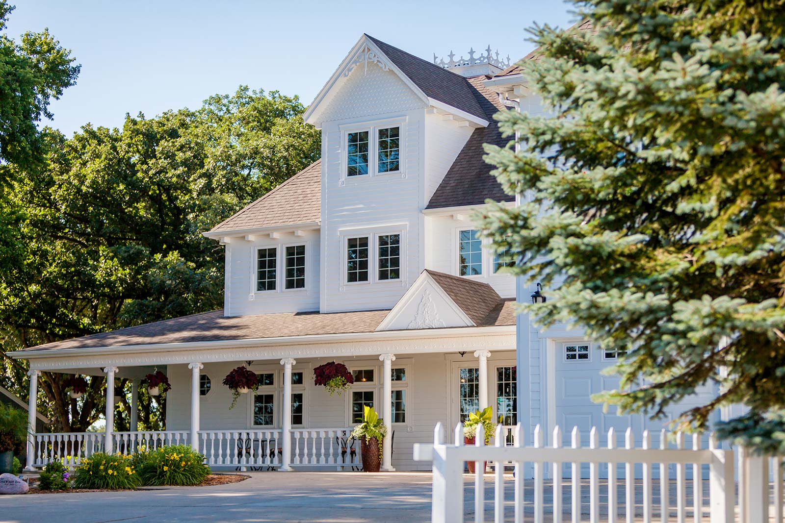 a beautiful bed and breakfast in Iowa 