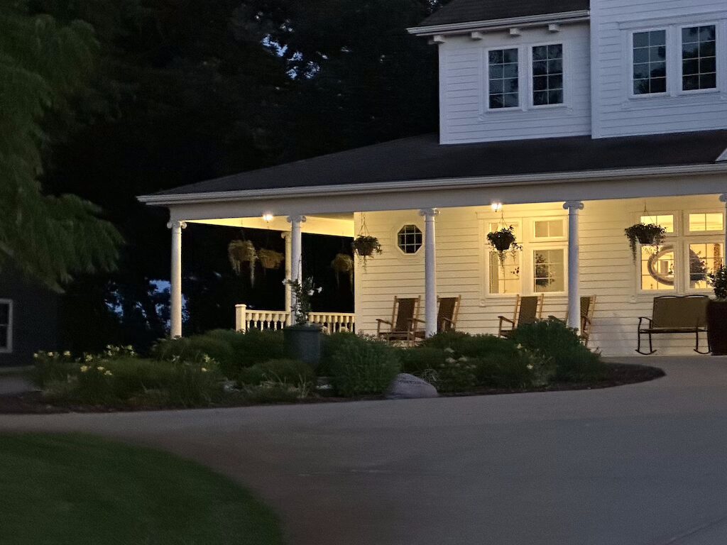 okoboji classic cars, stay at our boutique hotel in Iowa